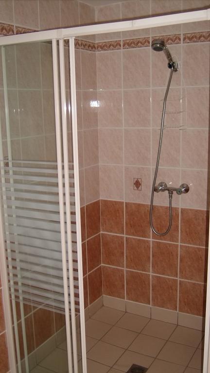 Auberge Les Muriers La Ferte-Hauterive Ngoại thất bức ảnh